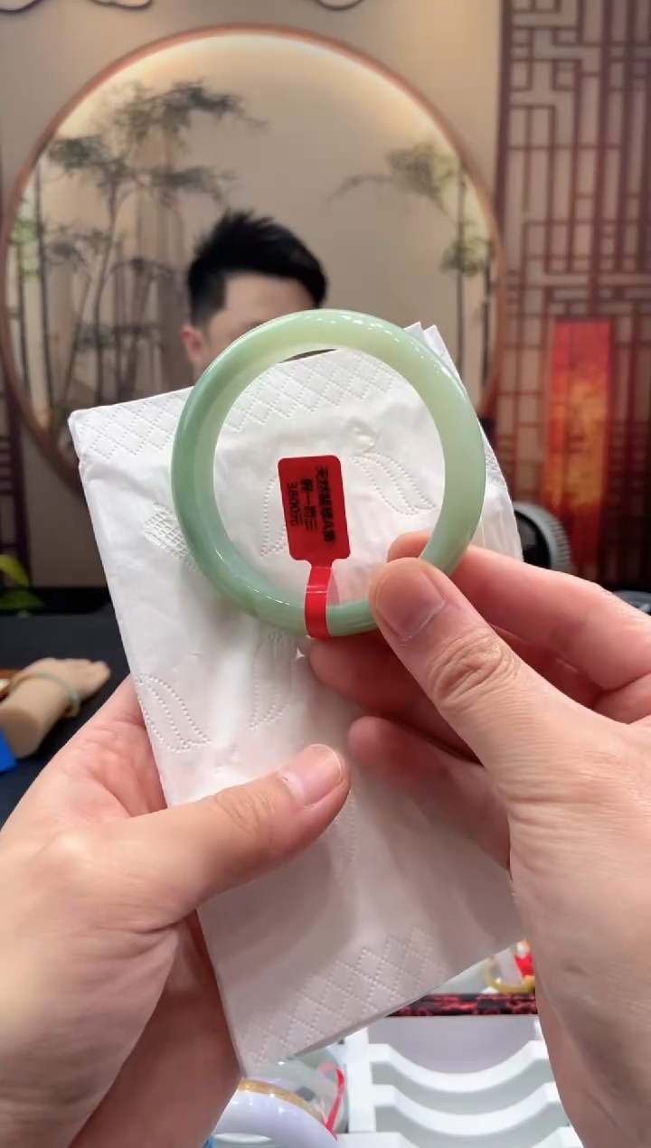 未镶嵌手镯翡翠g****g000059214