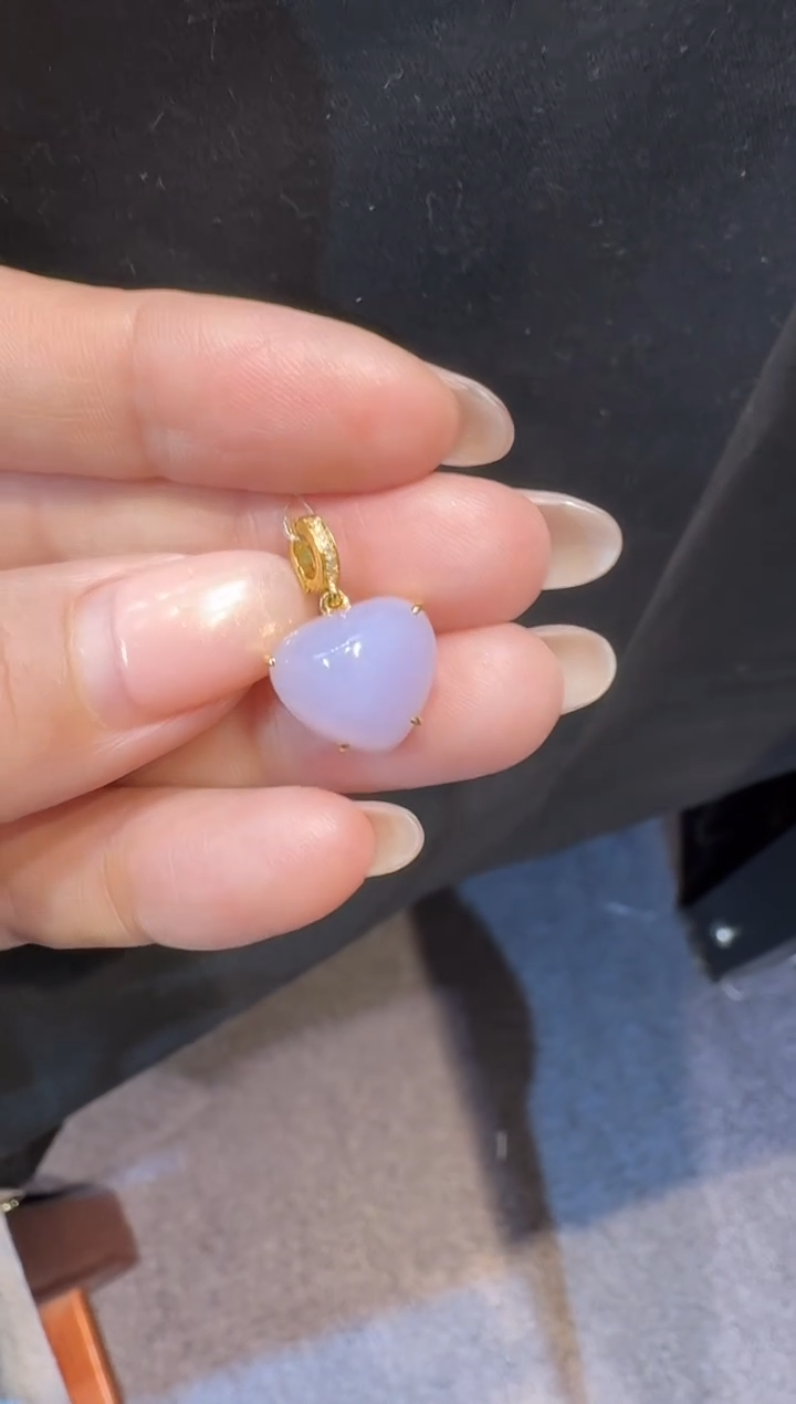 【闪购商品】翡翠吊坠(不含链)18K金镶嵌吊坠