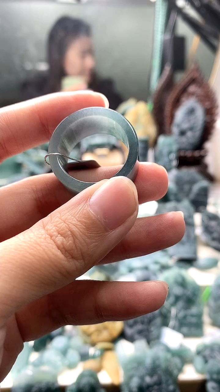 颈饰未镶嵌翡翠翡翠毛货不退不换12.12