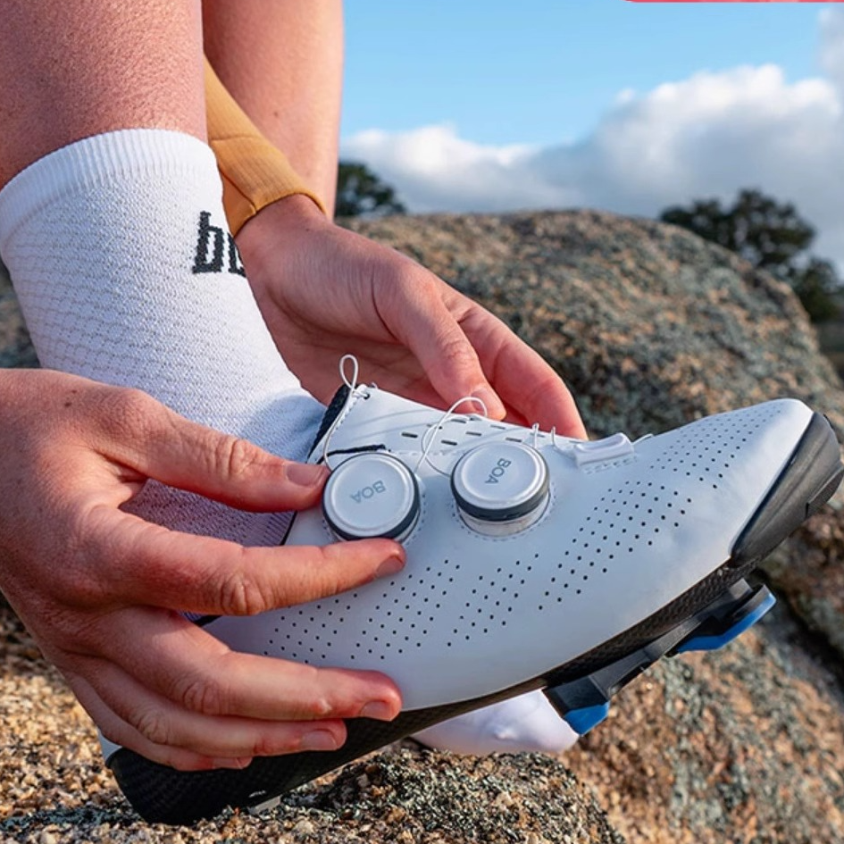 BONT，公路骑行锁鞋碳纤维底高脚背BOA旋钮宽版Riot+