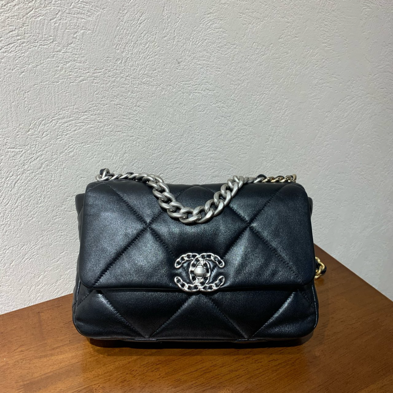 99新 Chanel/香奈儿 黑银19bag 小号 时尚单肩斜挎包