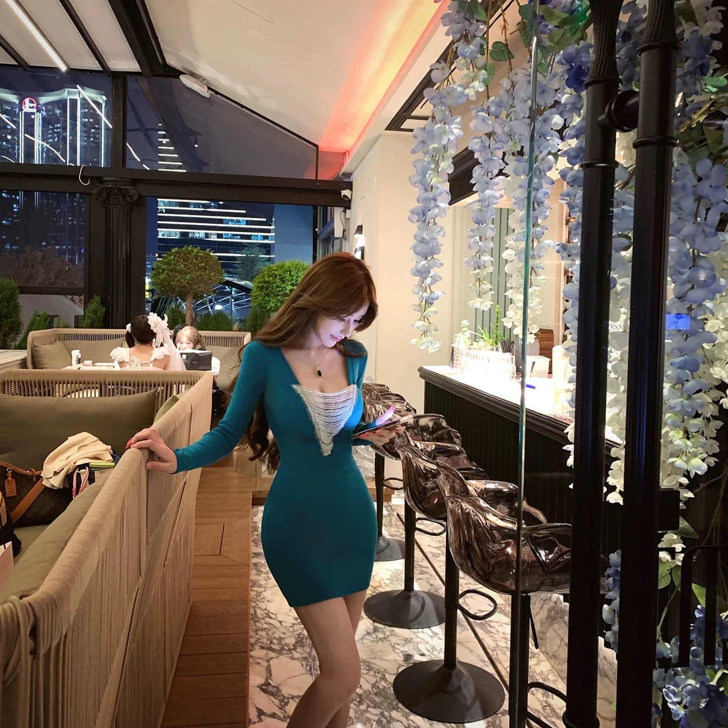 「人生限定」拼接修身包臀针织长袖连衣裙法式收腰秋冬长裙