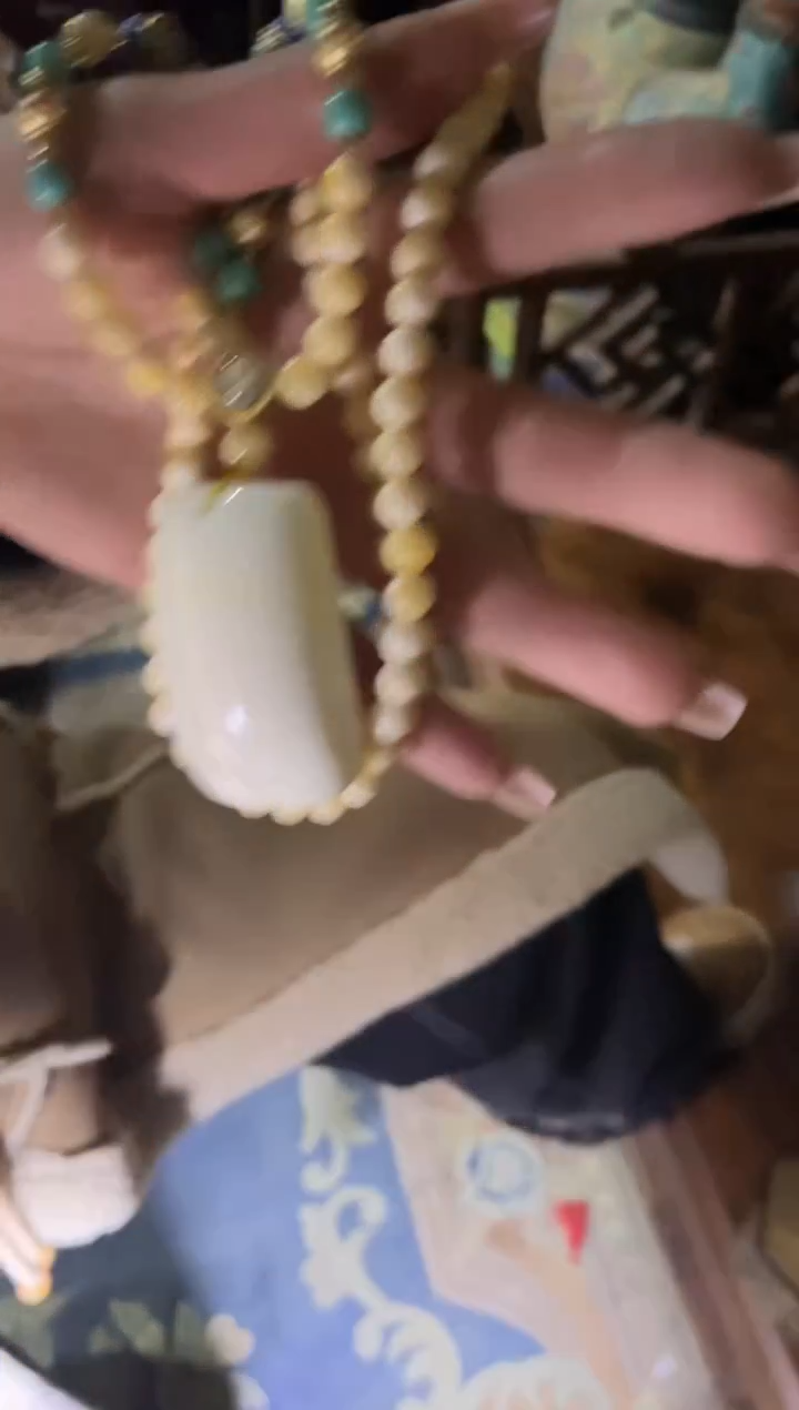 【闪购商品】蜜蜡颈饰18K金镶嵌90合合合合合合合合