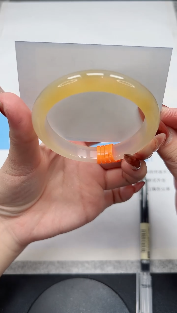 【闪购商品】玛瑙/玉髓手镯未镶嵌86/香槟59.2