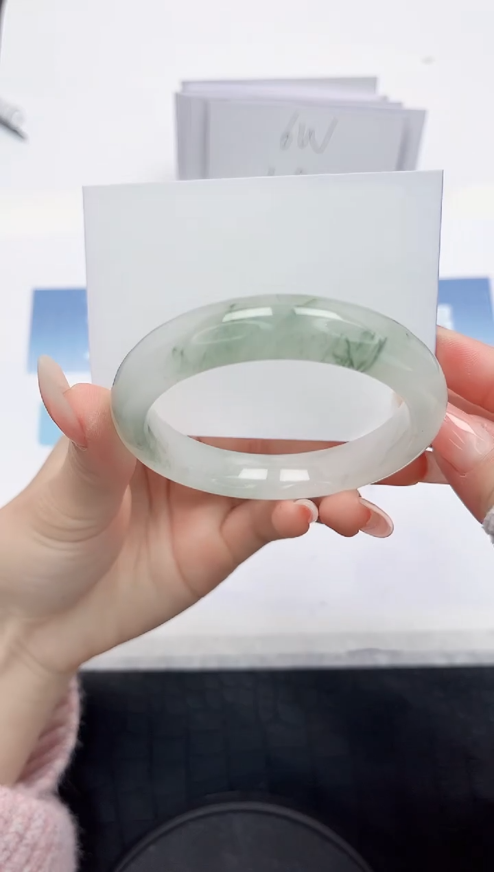 【闪购商品】石英质玉手镯未镶嵌L330-56