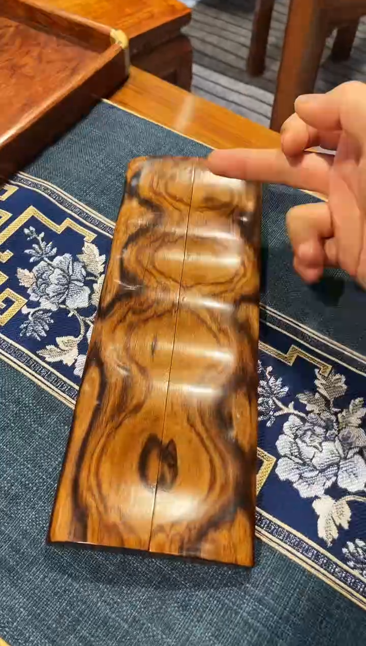 花梨木类黄花梨镇尺链接