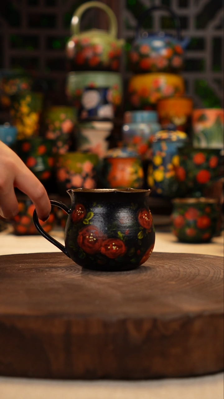 油画    釉下彩   杯子