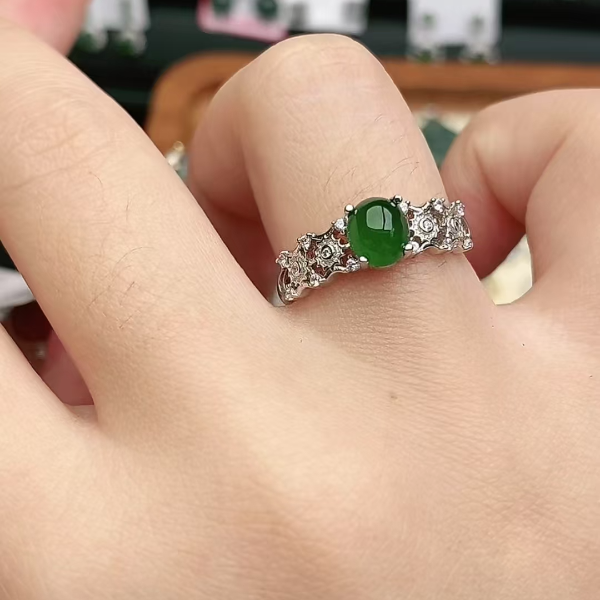鑫辰珠宝天然A货翡翠银镶嵌设计款开口女戒指时尚百搭