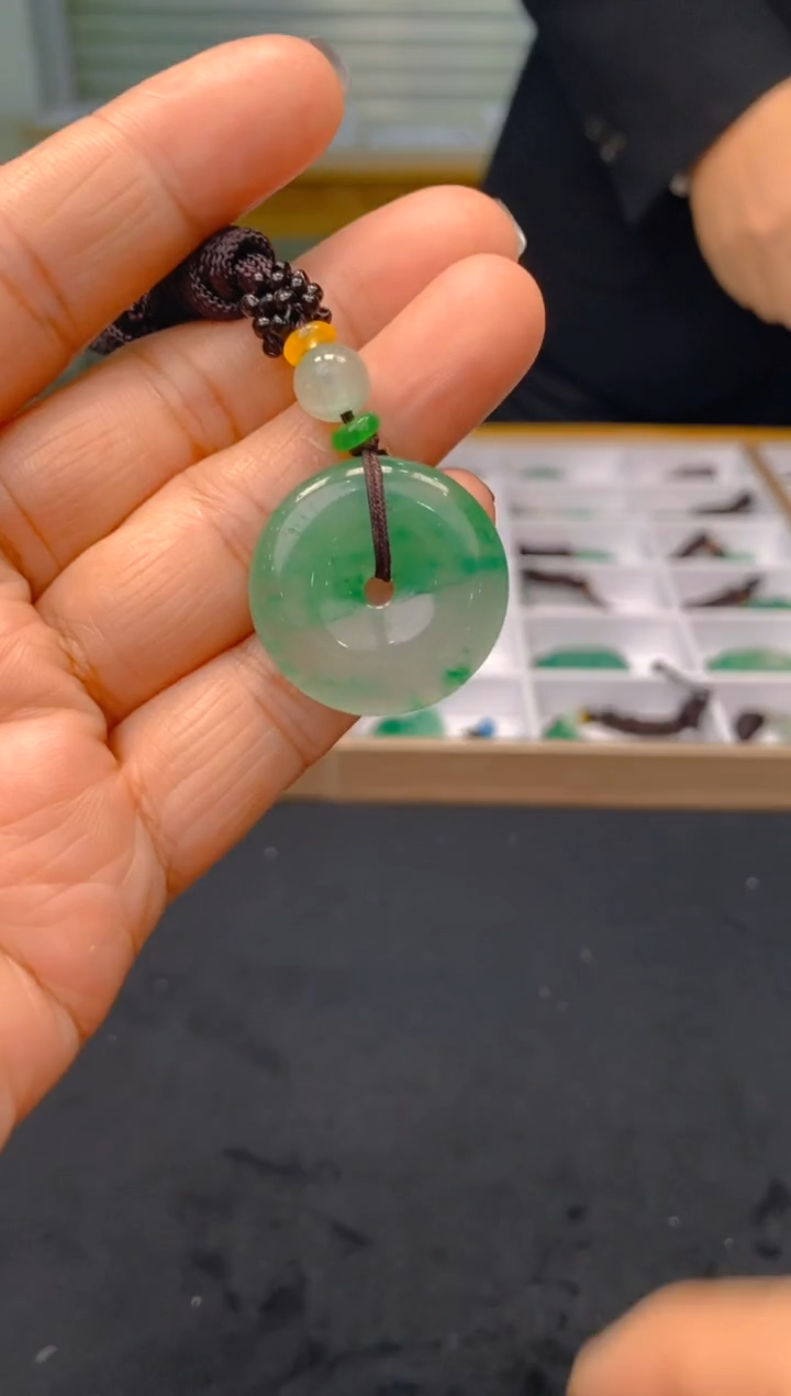 【闪购商品】石英质玉颈饰未镶嵌冰美人非洲翠027