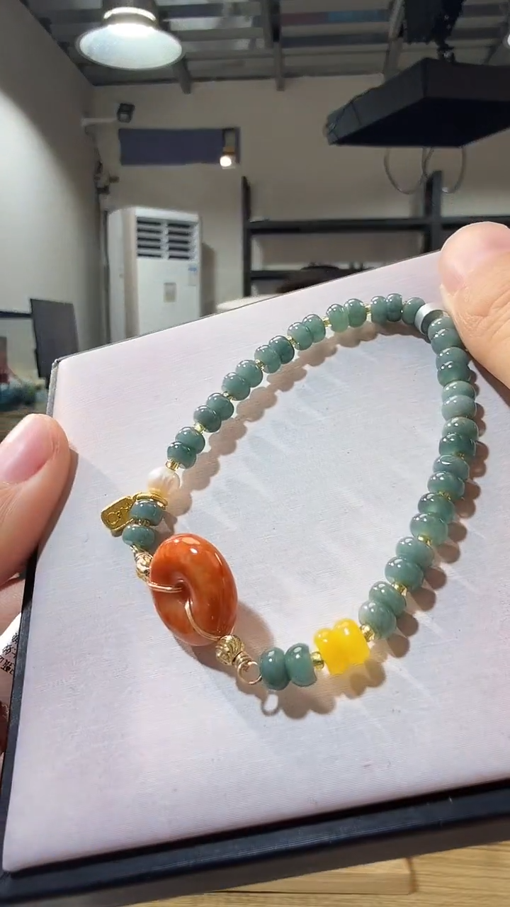 未镶嵌手链翡翠优0251 约5mm