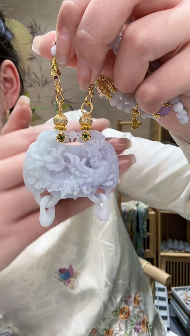 【闪购商品】翡翠颈饰未镶嵌吊坠