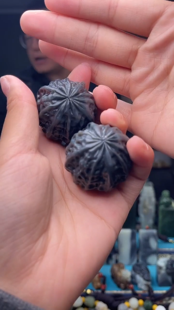未镶嵌和田玉挂件1