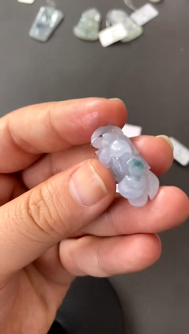 【闪购商品】定制翡翠未镶嵌挂件