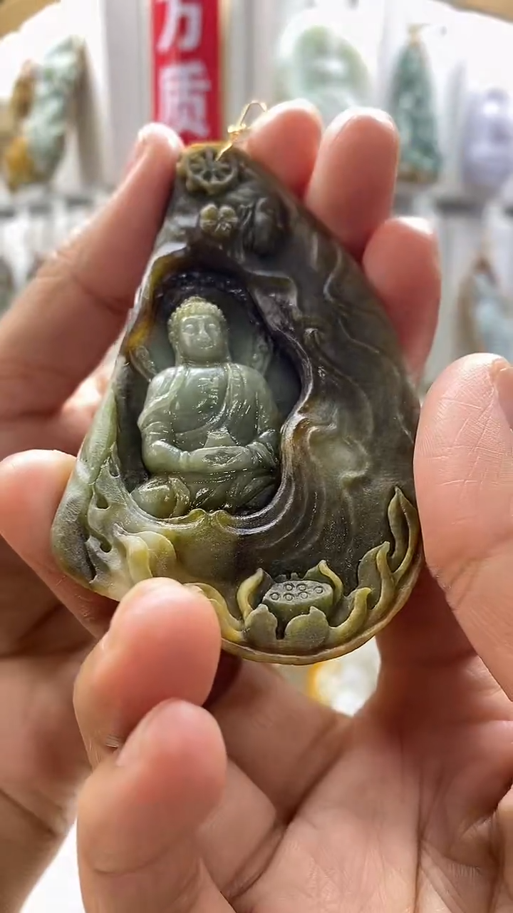 未镶嵌定制翡翠领****蹄翡翠A货2025/12/10