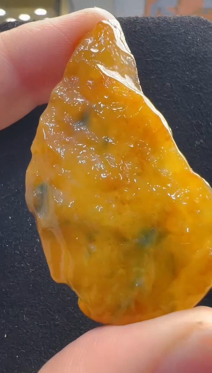 【闪购商品】翡翠吊坠(不含链)未镶嵌多样性发货拍一发一