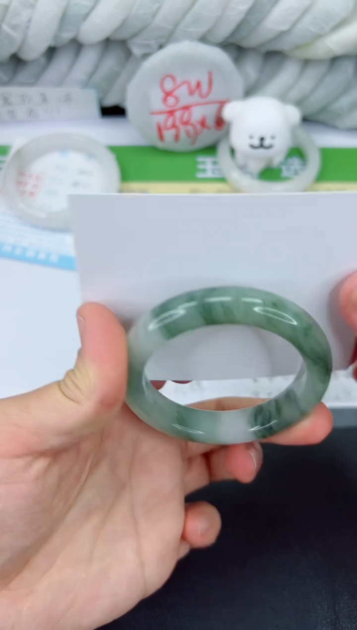 【闪购商品】石英质玉手镯未镶嵌423-52.3