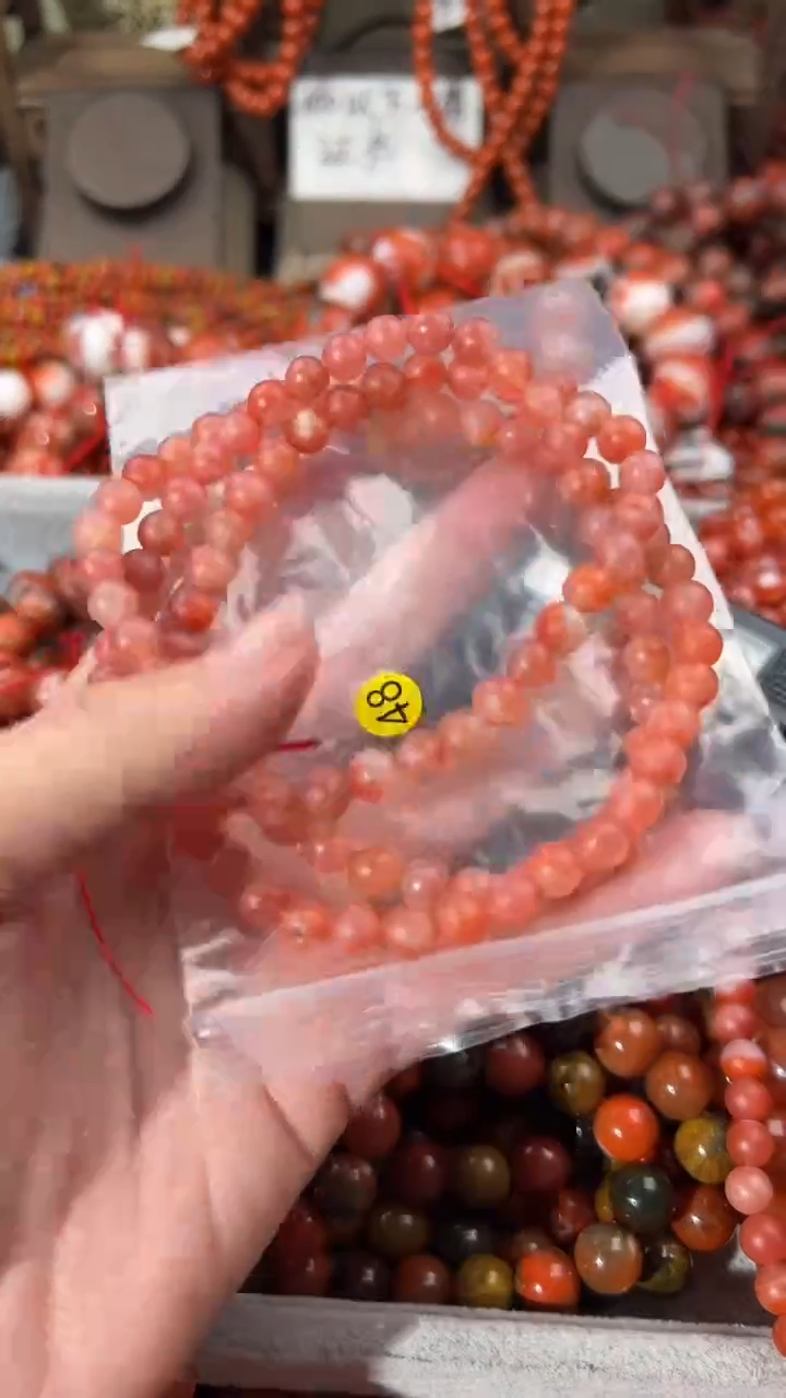 南红玛瑙手串未镶嵌7+
