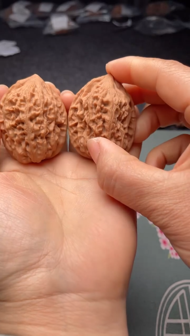 把件文玩核桃w362  鸡心  40