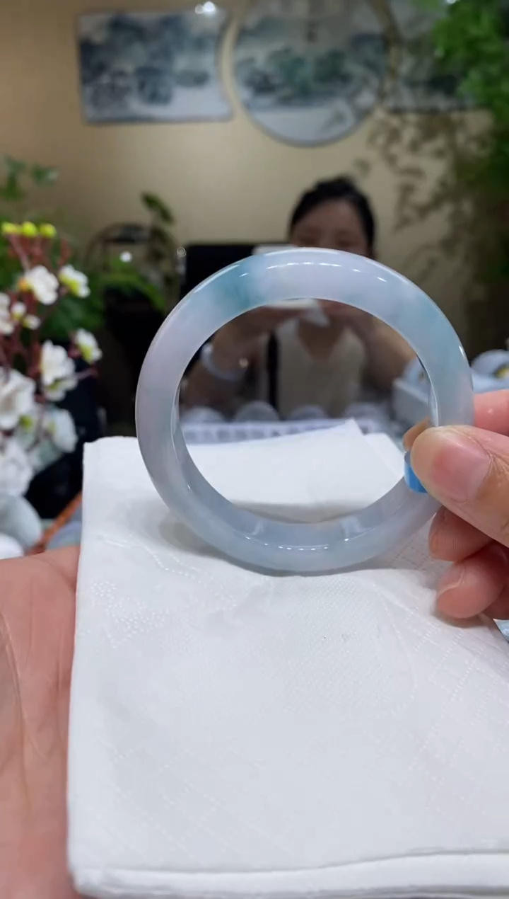 翡翠手镯未镶嵌圈口56.2