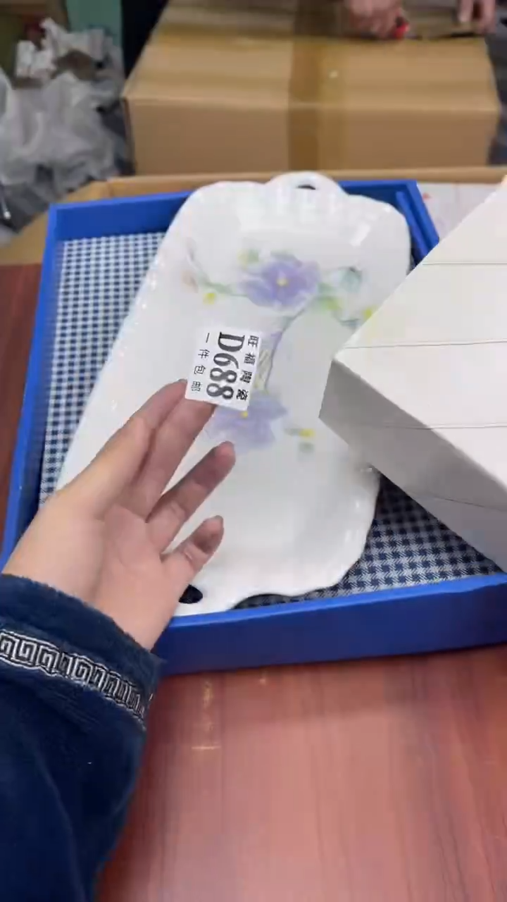 瓷片西****窗盛日中古杂项籈选