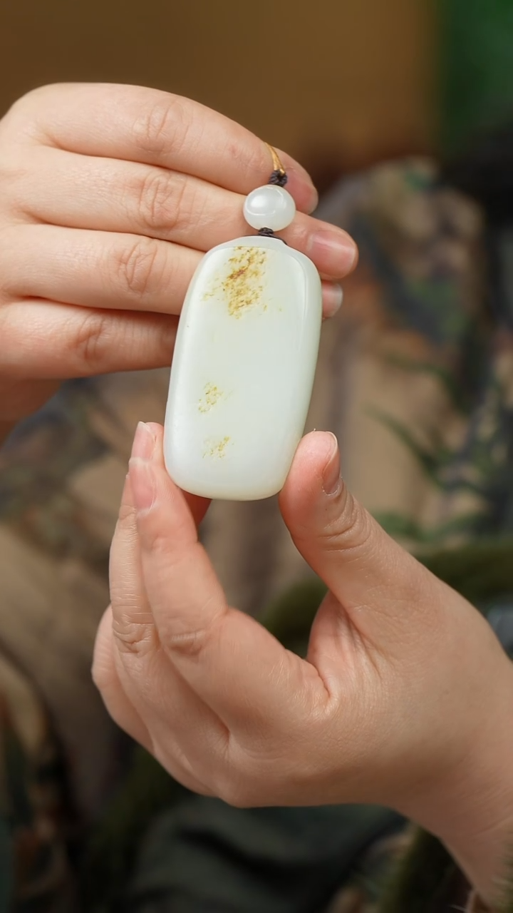 未镶嵌和田玉挂件吊坠