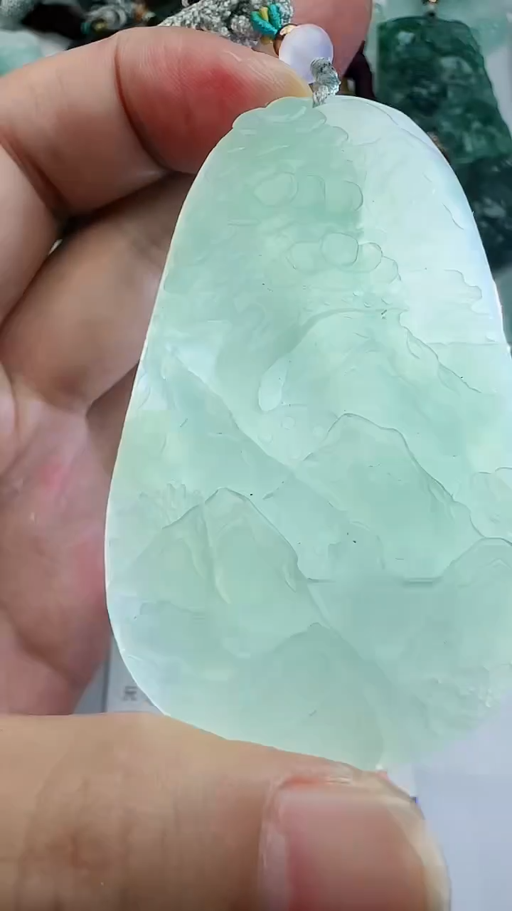 【闪购商品】翡翠颈饰未镶嵌111111111111