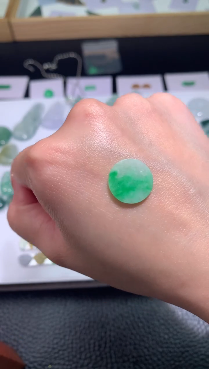 【闪购商品】定制翡翠未镶嵌毛货