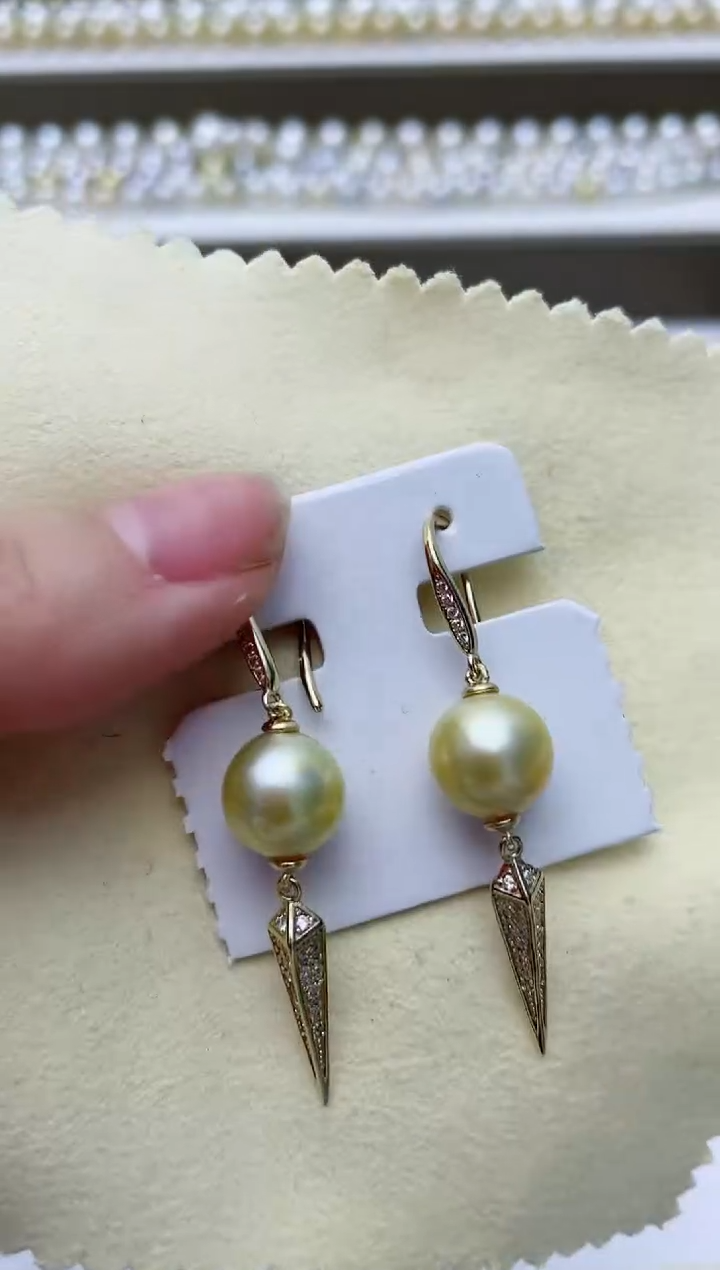 【闪购商品】海水珍珠耳饰银S925镶嵌A29