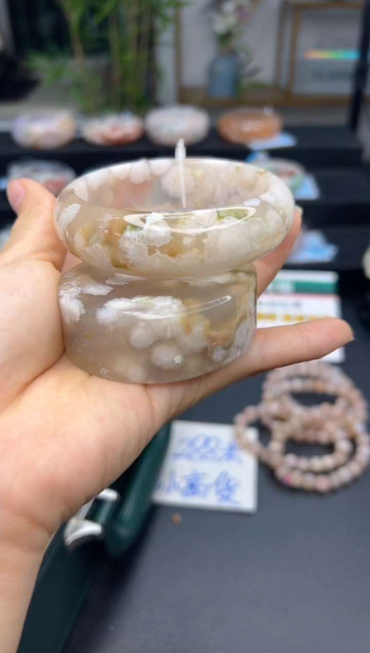 【闪购商品】石英质玉手镯未镶嵌A1410(60圈赠送镯心)