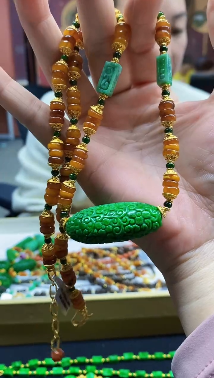 颈饰未镶嵌翡翠翡翠吊坠-107