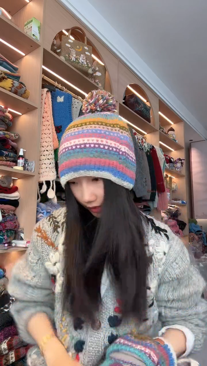 羊毛糖果单球帽 