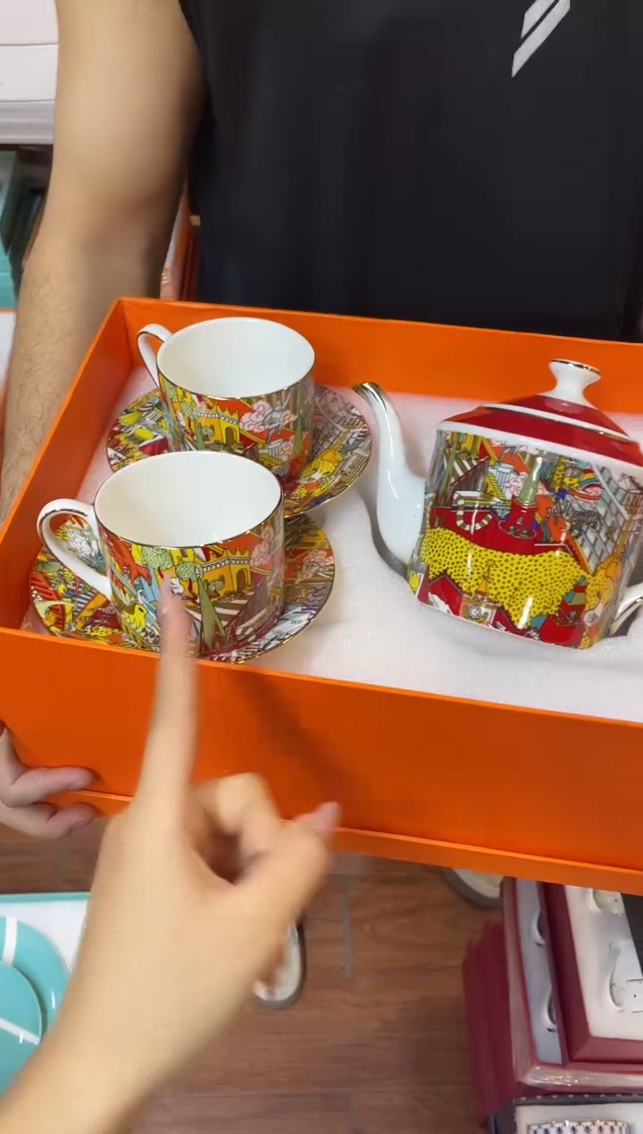 杯鸿辉家品牌瓷器，京东包邮！