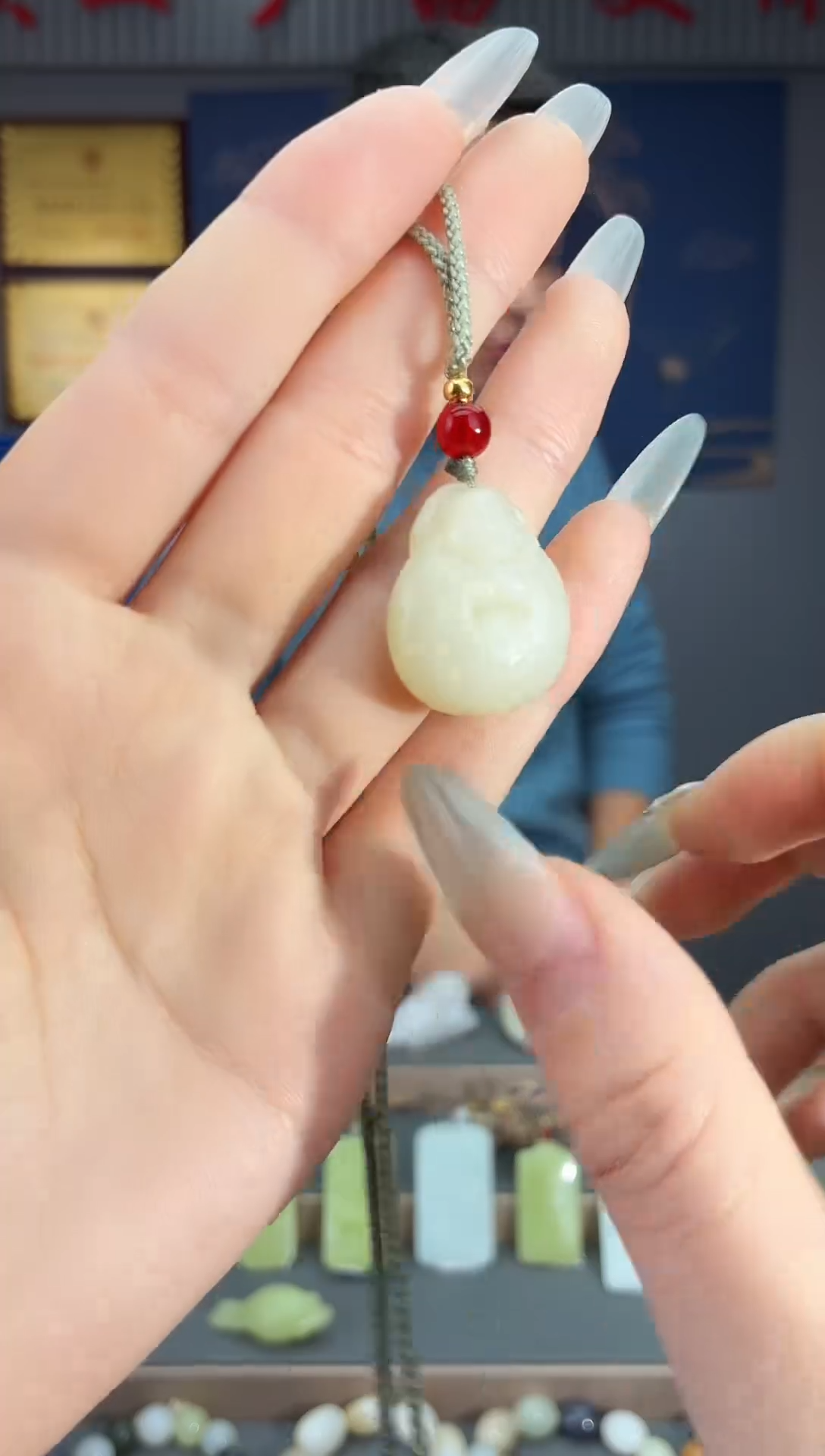 颈饰未镶嵌和田玉1