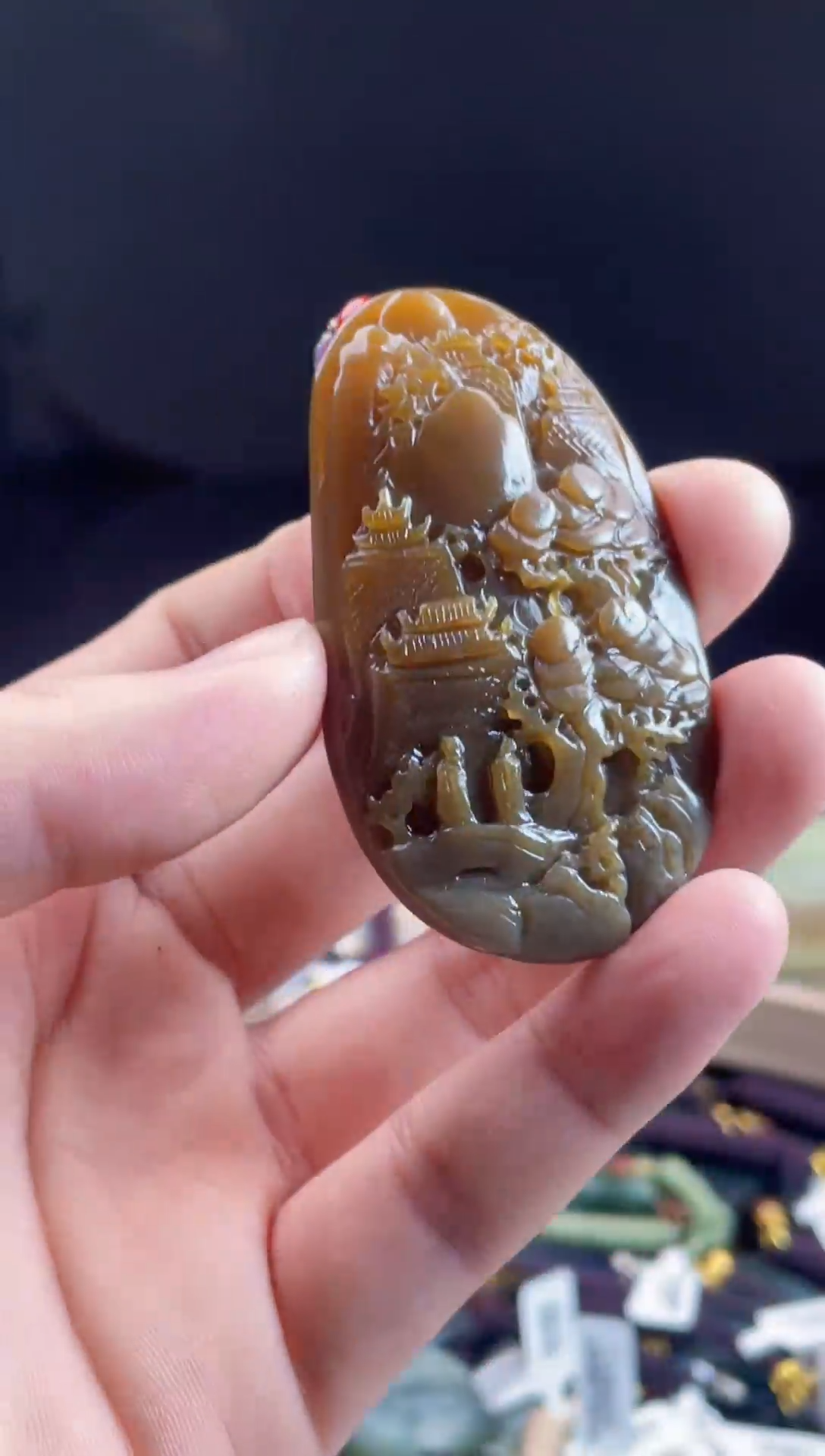 颈饰未镶嵌和田玉1