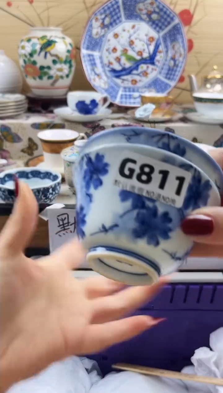 薇*娜==============g811