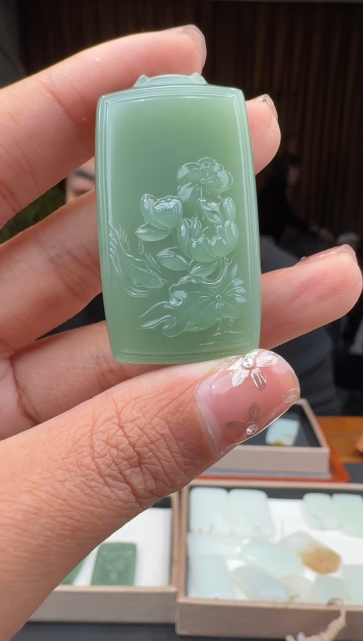 【闪购商品】和田玉136未镶嵌1.25冯总