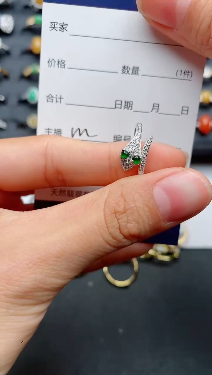 【闪购商品】翡翠戒指银S925镶嵌..........