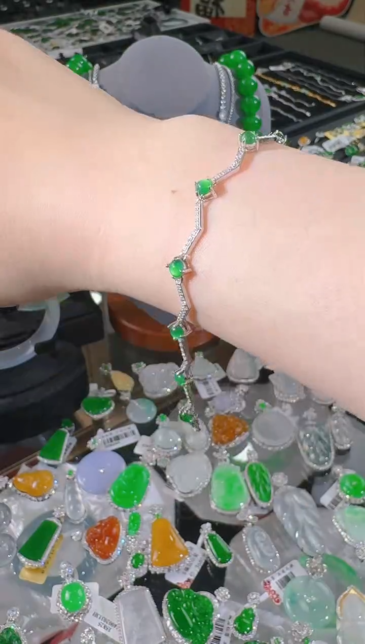 【闪购商品】翡翠手链银S925镶嵌蛋面（多样性发一）