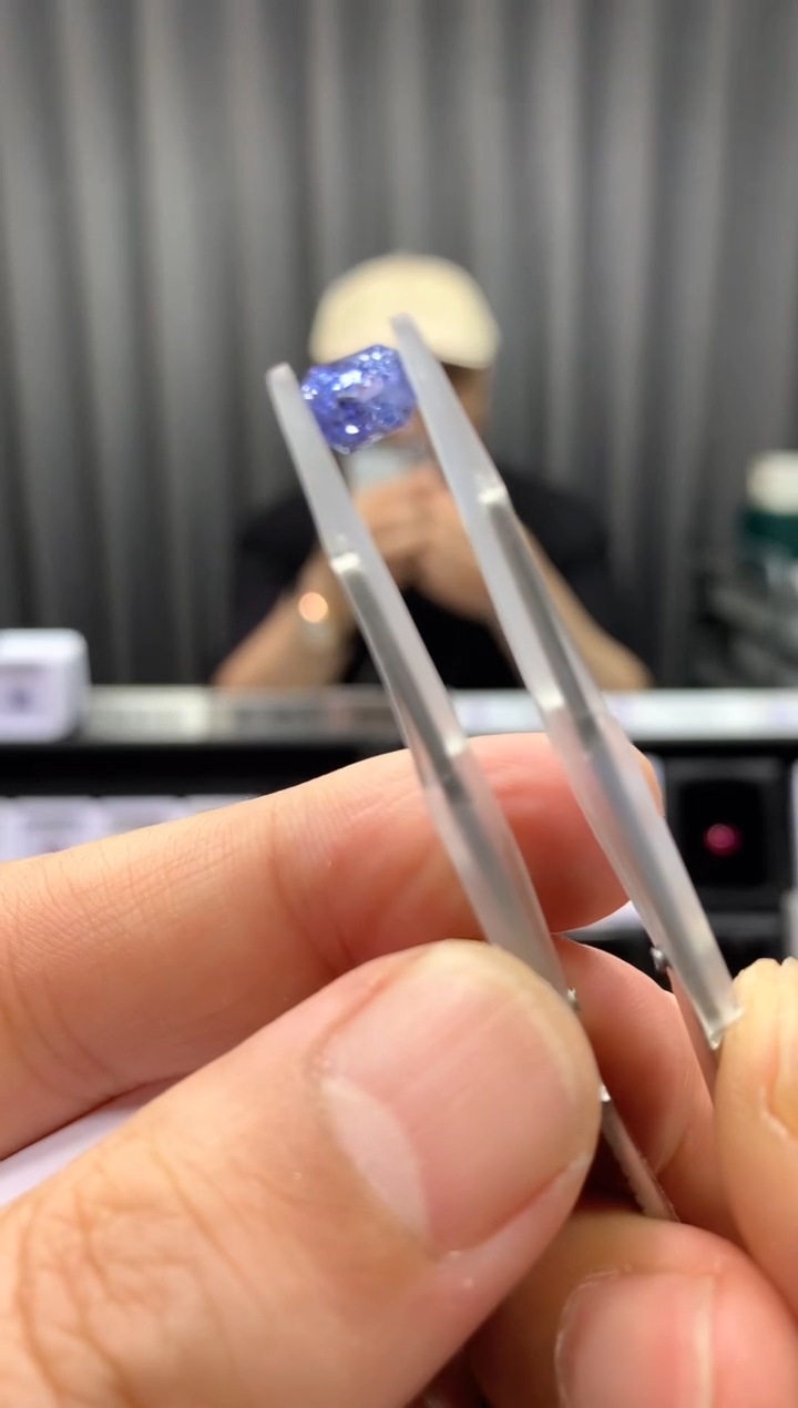 蓝宝石裸石未镶嵌1.55ct  CGTL-13340