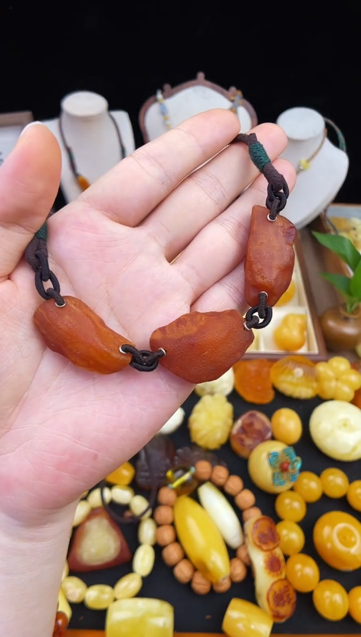 琥珀未镶嵌珠宝奇石柒月