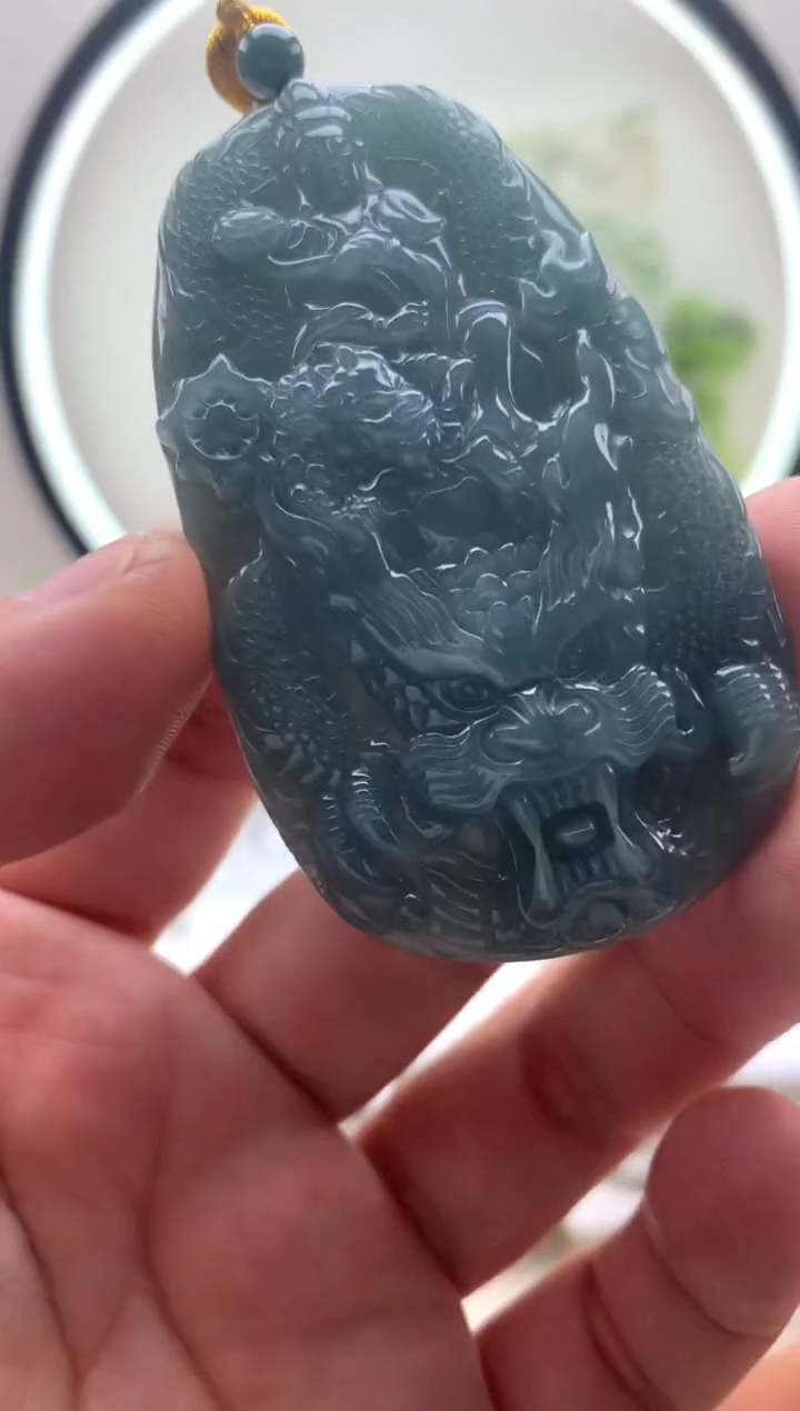 颈饰未镶嵌翡翠文殊