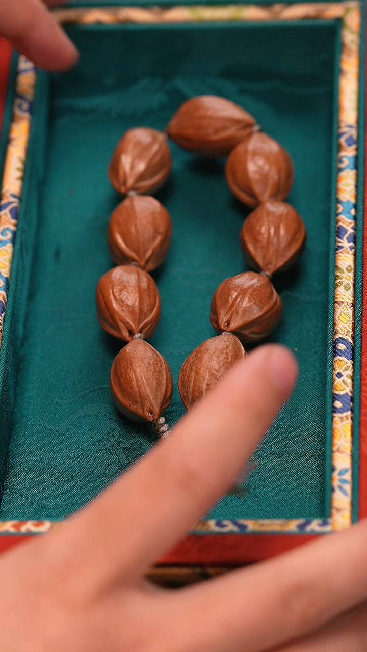 【闪购商品】橄榄核手串/手链铁素珠