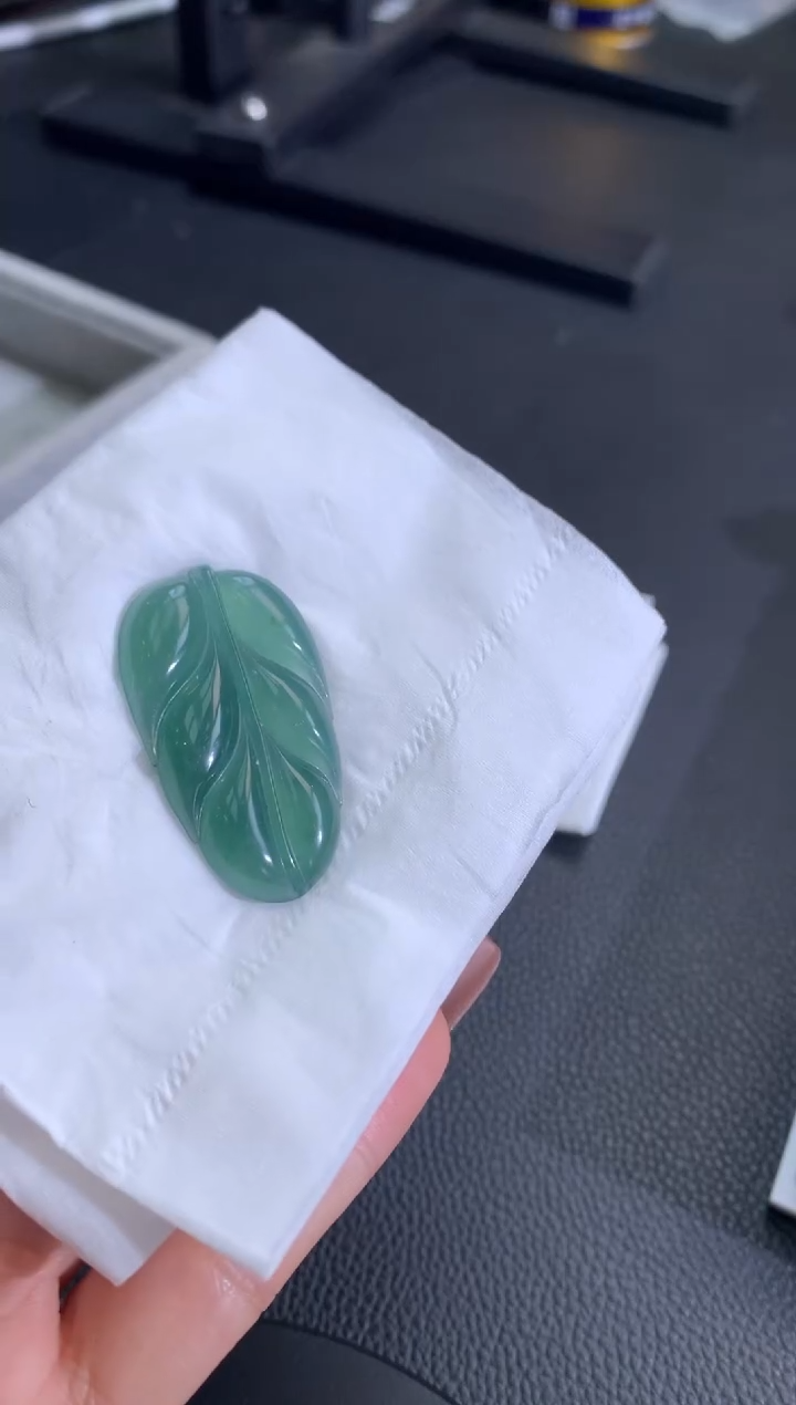 【闪购商品】定制翡翠未镶嵌翡翠