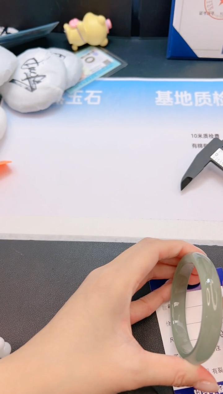 未镶嵌手镯石英质玉3G83-56+