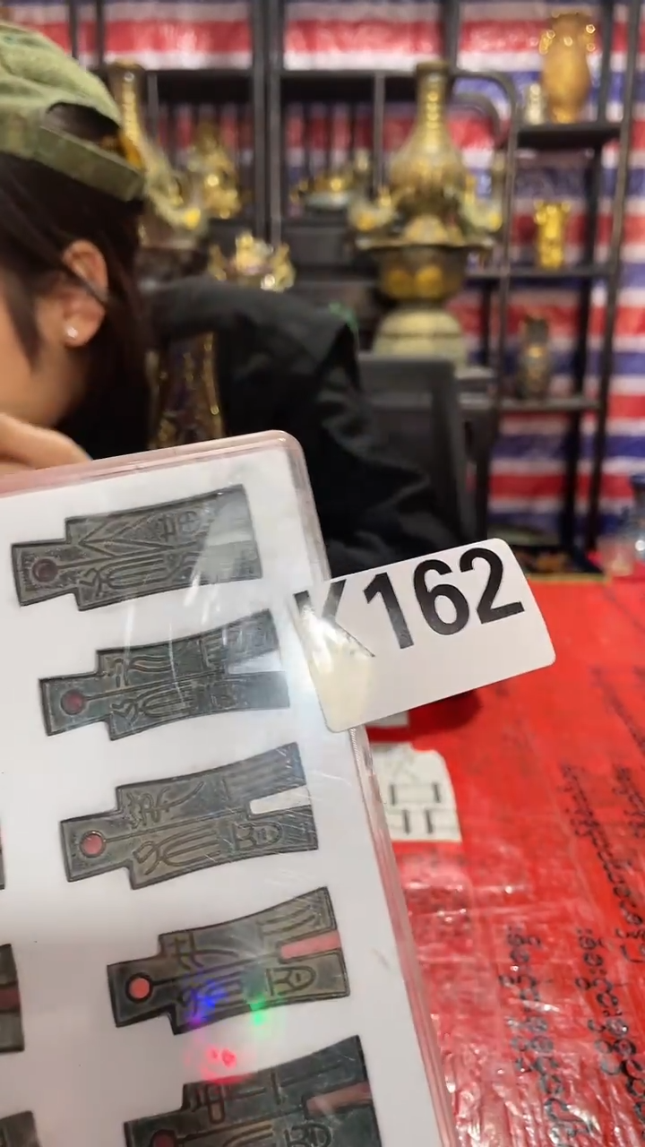 金属收藏阁精美家具饰品工艺摆件k162