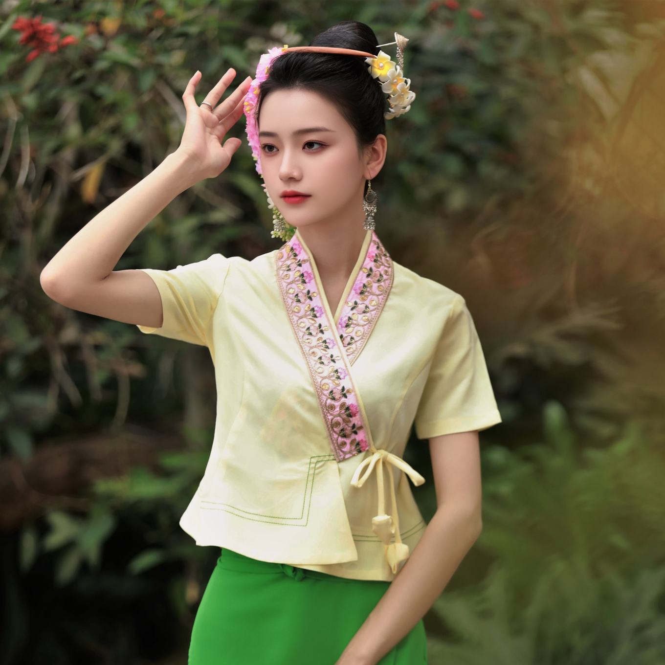 西双版纳傣装夏季薄款女短袖气质新中式国风少数民族服装傣族服饰