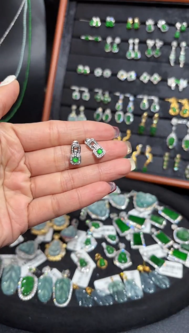 【闪购商品】翡翠颈饰银S925镶嵌蛋面/支持复检/一件