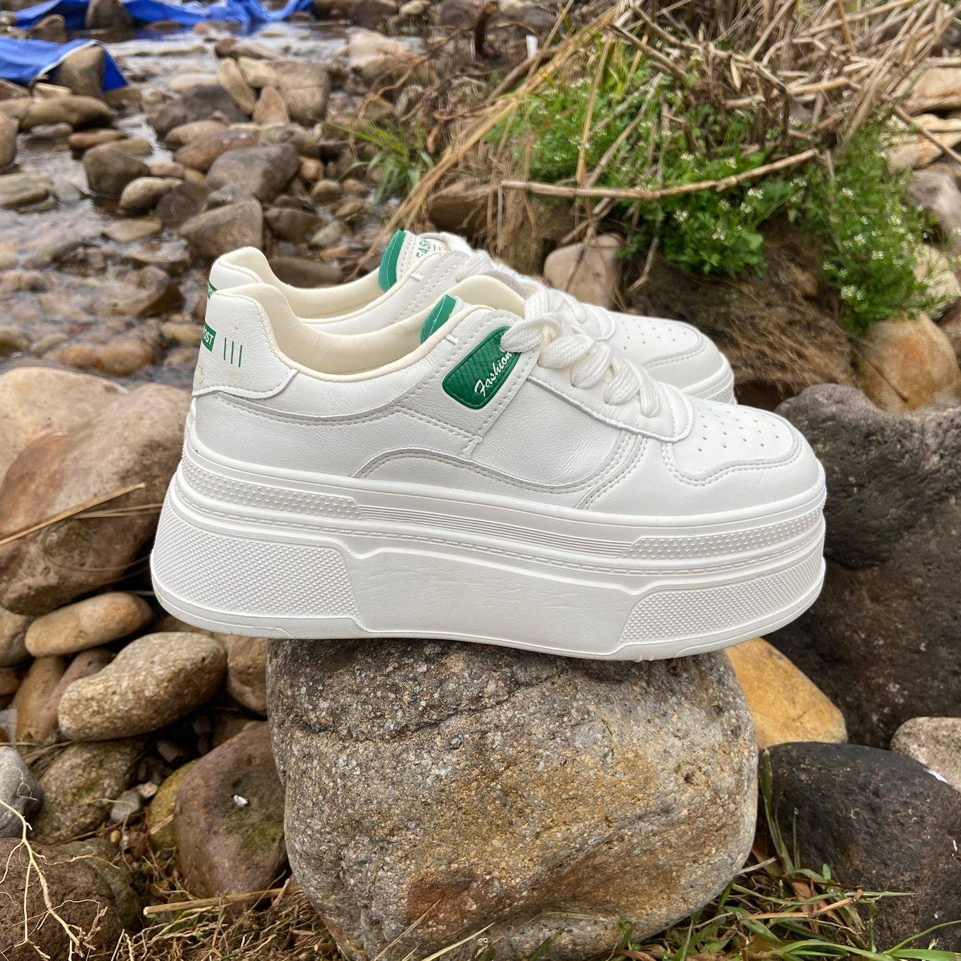 【发泡超轻底】7厘米厚底小白鞋女年春秋新款松糕鞋内增高小个子