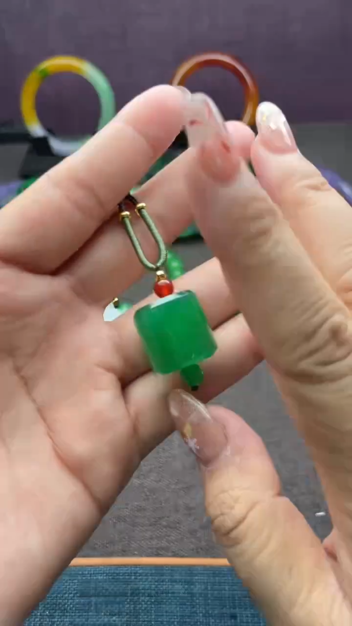 非金属仿水晶挂件