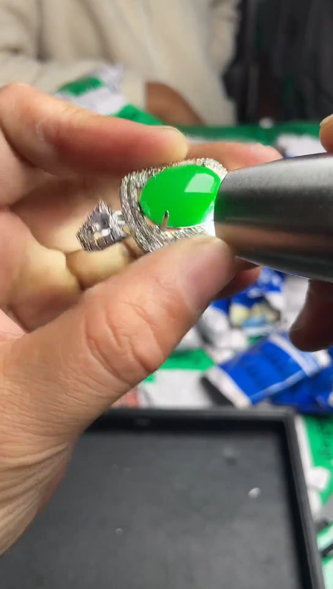 强 子 收 货时尚吊坠A-09